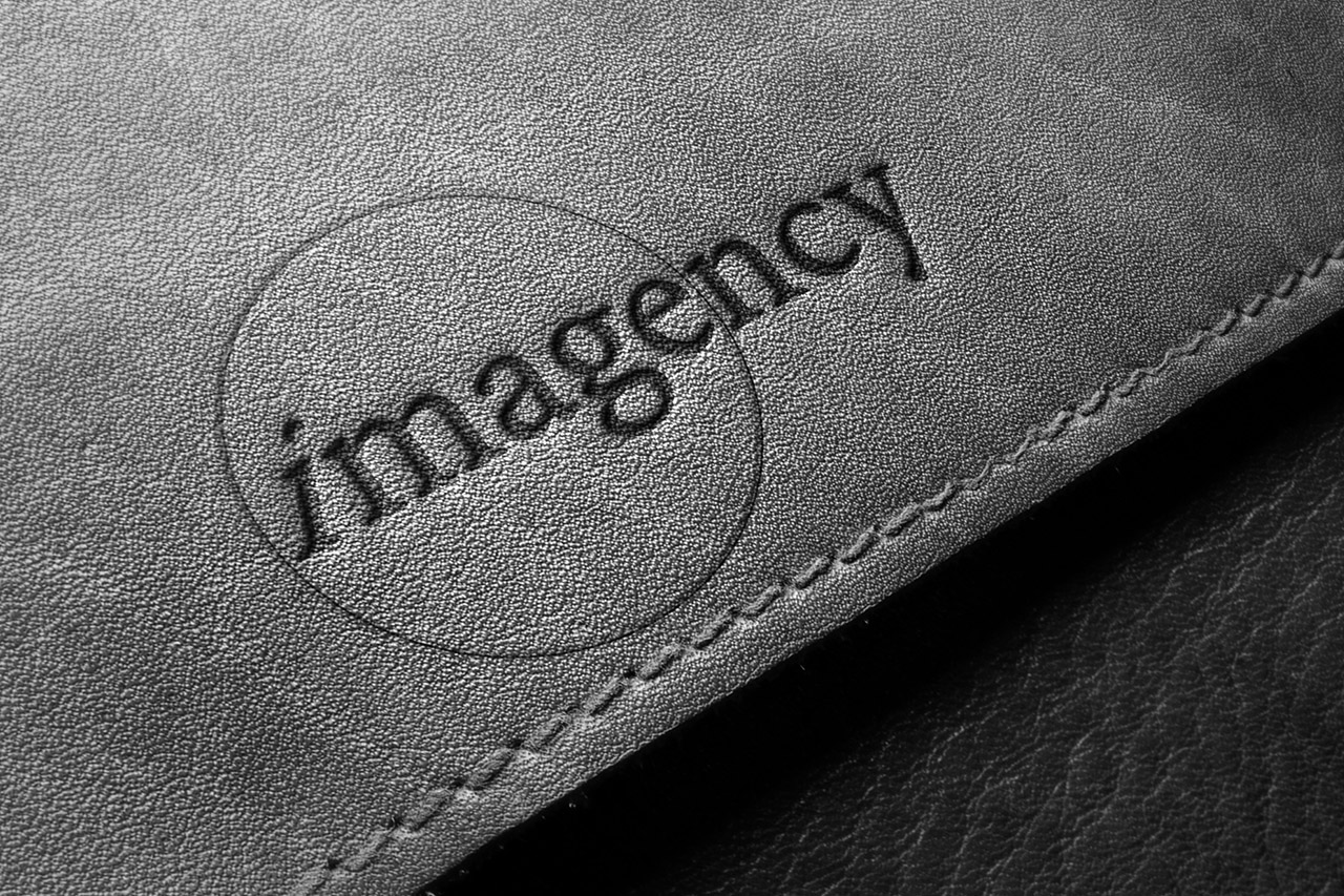 imagency kreativ agentur tirol luxus corporate-identity branding logo visitenkarte briefpapier print online Sample 1280-853